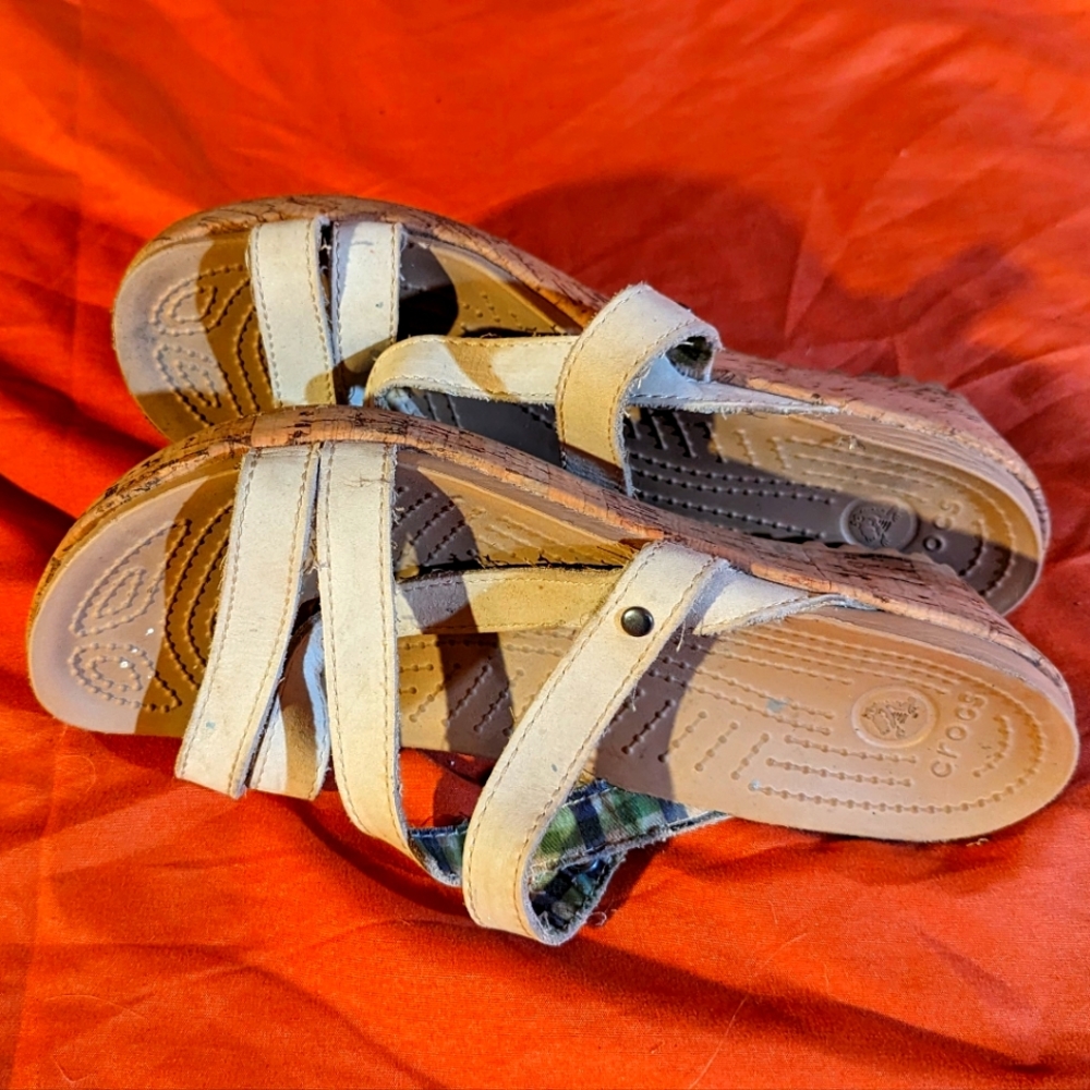 Crocs